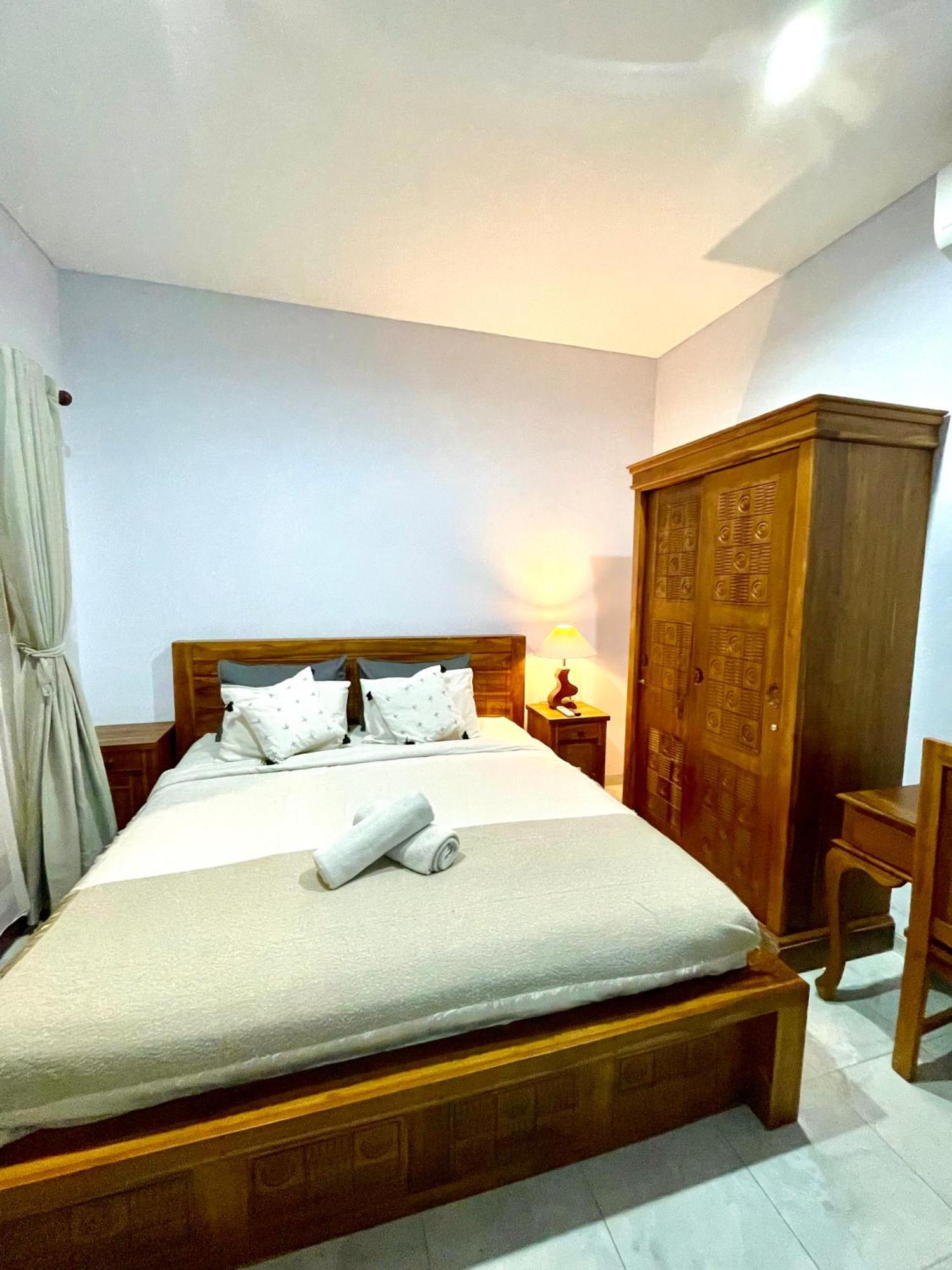 Chua Guest House Canggu Esterno foto